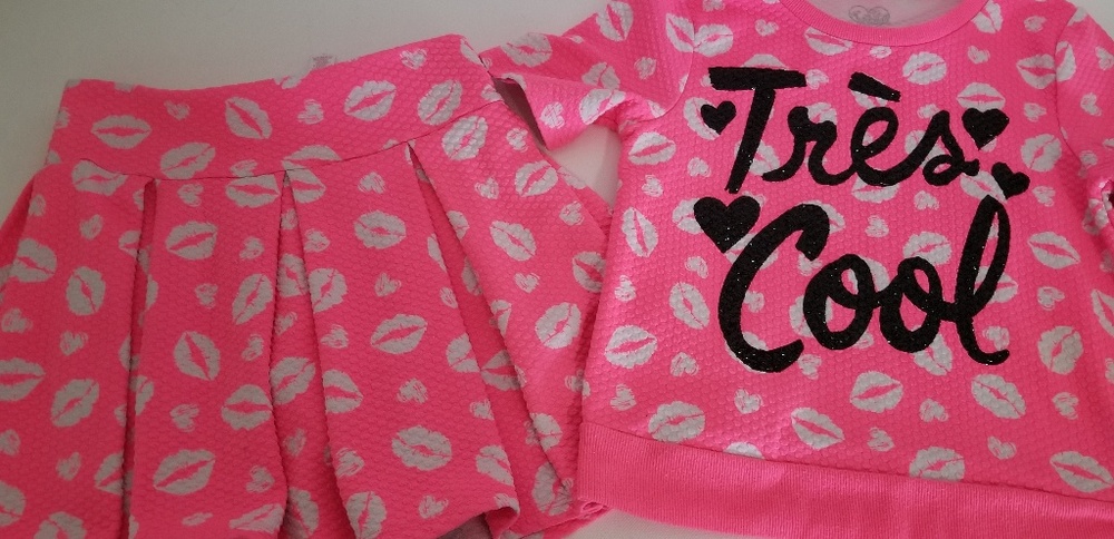 Justice Girls Size10 TresCoolLips Top & Skirt Set